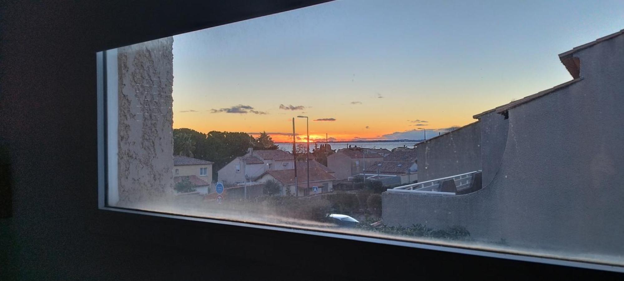 Appartement T3 Spacieux Avec Vue Sur L'Etang De Thau Au 1Er Etage D'Une Villa - Entree Independante Sète Exteriör bild