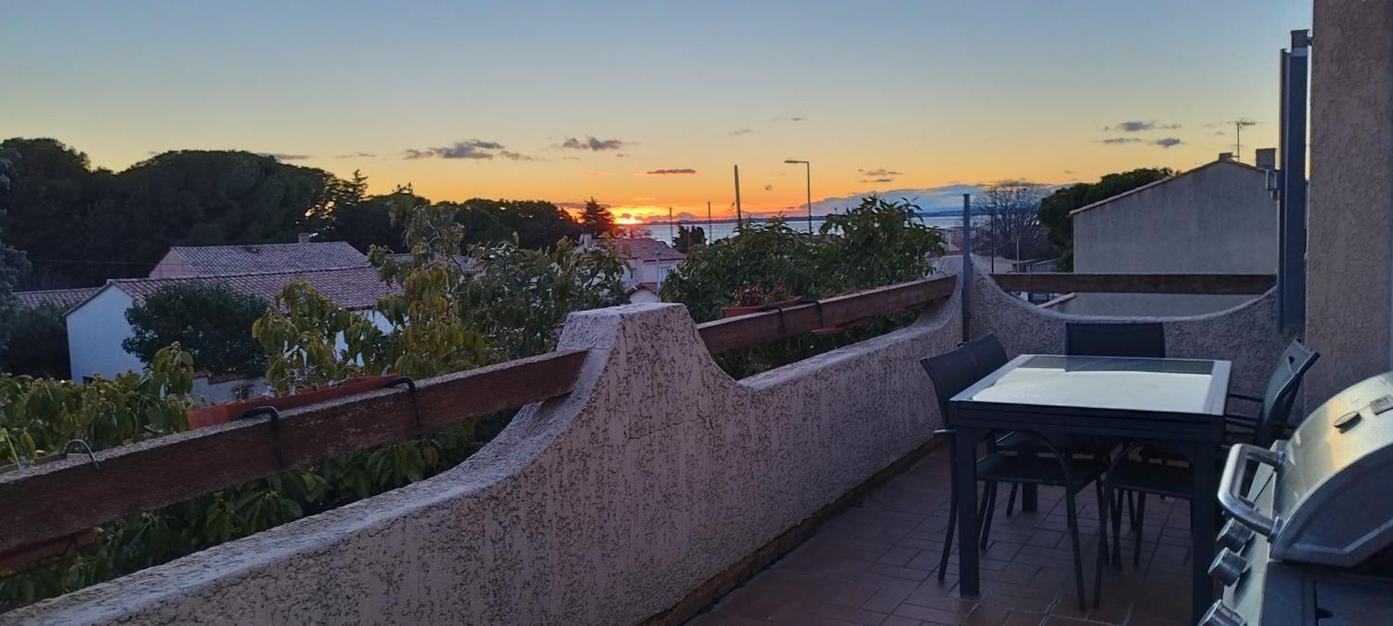 Appartement T3 Spacieux Avec Vue Sur L'Etang De Thau Au 1Er Etage D'Une Villa - Entree Independante Sète Exteriör bild